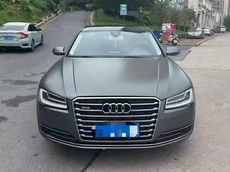 三明13年奥迪A8L1