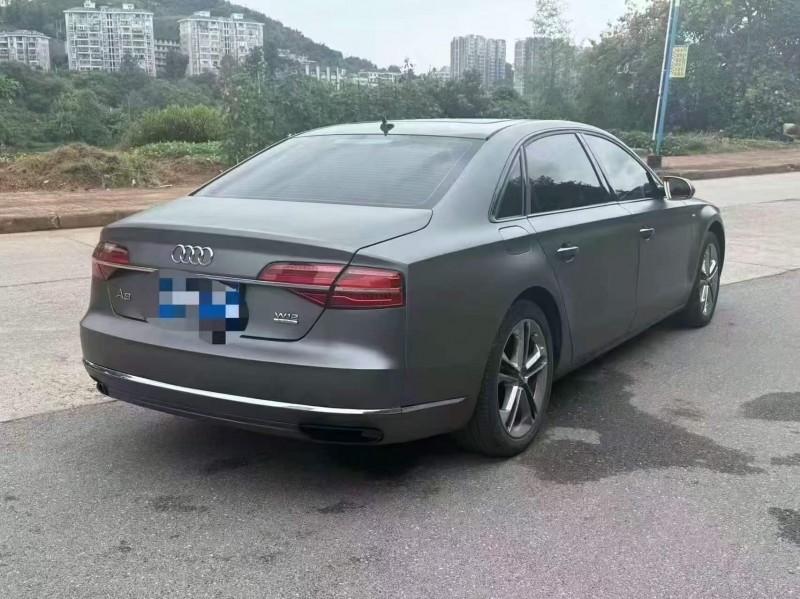 三明13年奥迪A8L8