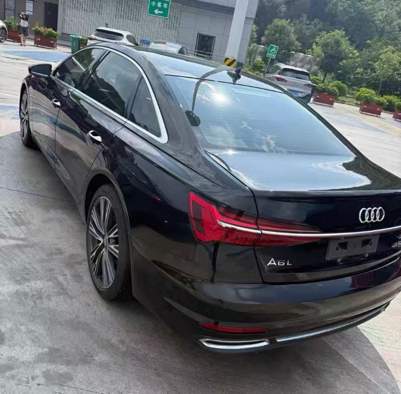 深圳22年奥迪A6L2