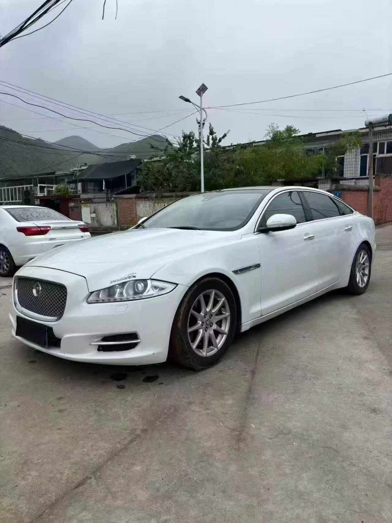 邯郸13年捷豹XJL3