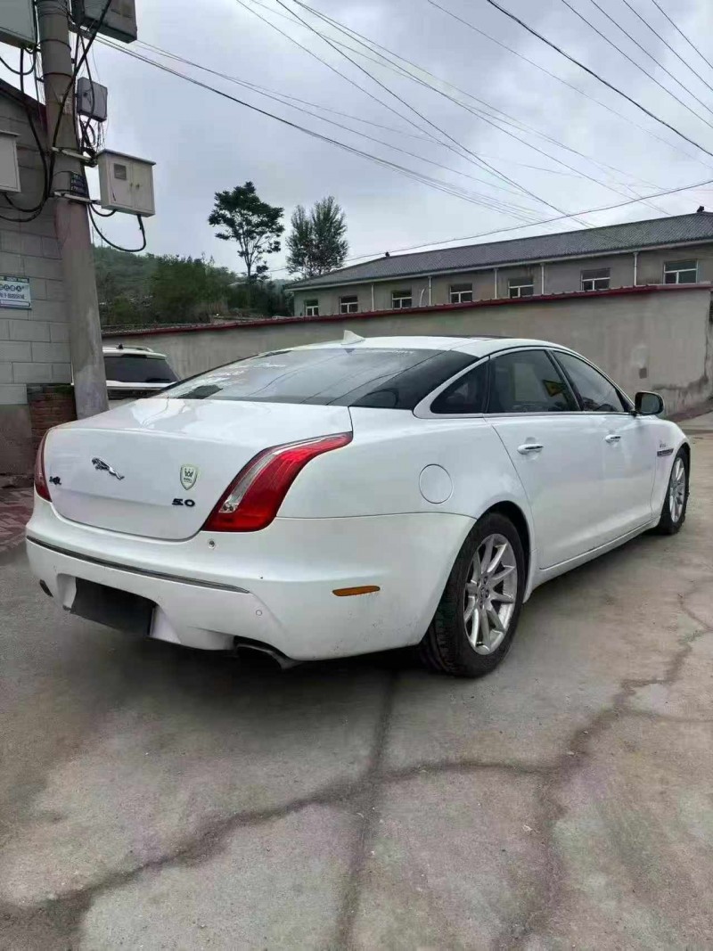 邯郸13年捷豹XJL7