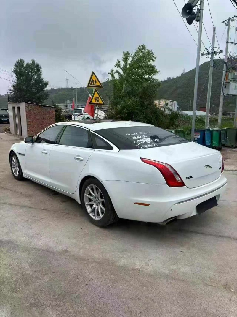 邯郸13年捷豹XJL8