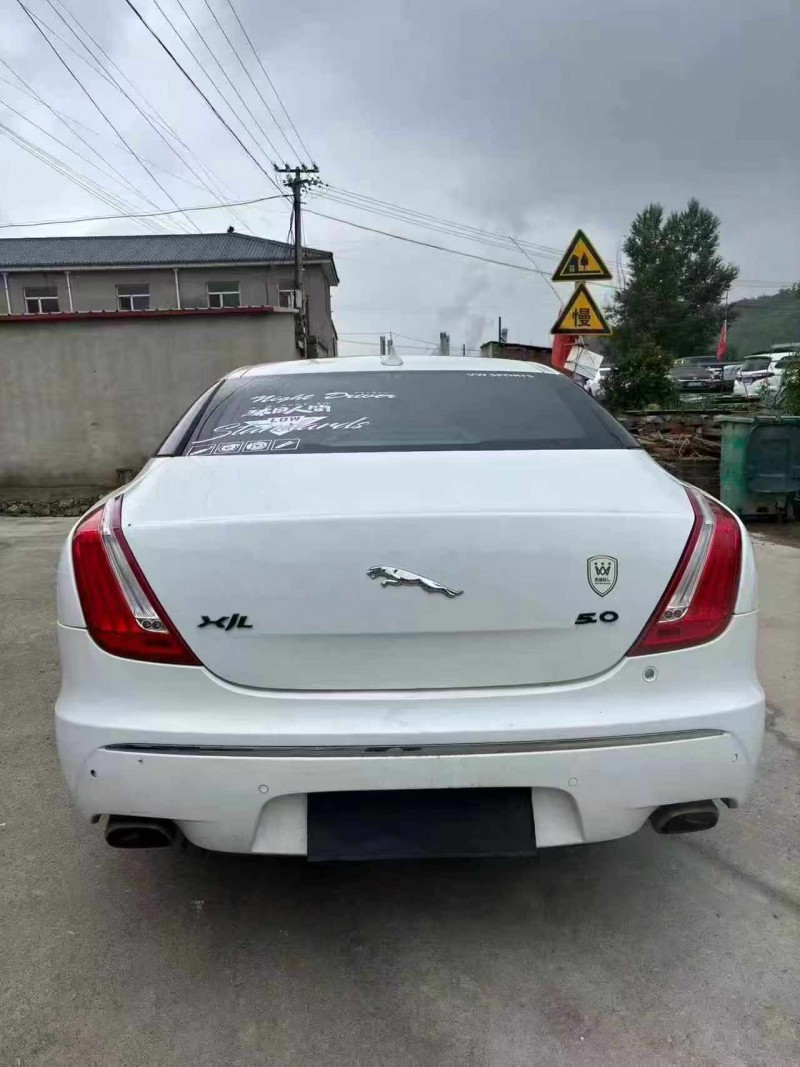 邯郸13年捷豹XJL9