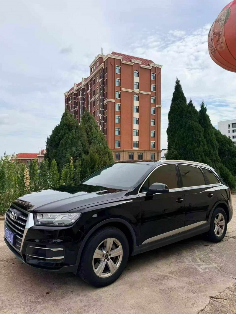 东营17年奥迪Q73