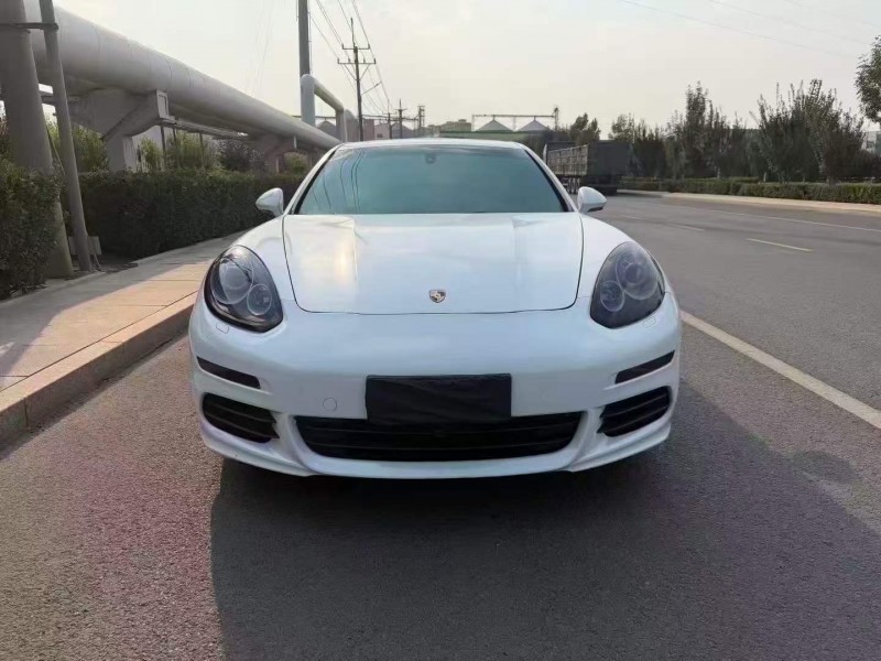 潍坊14年保时捷帕拉梅拉1