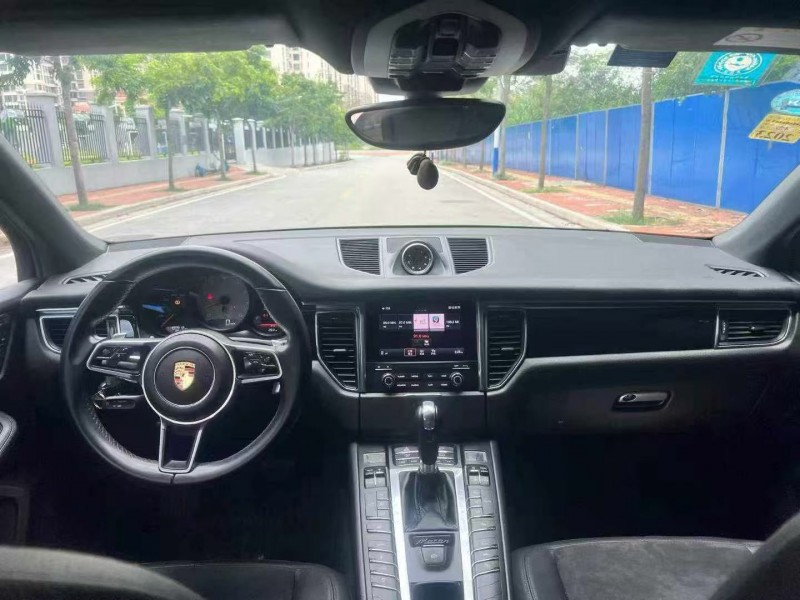 南宁17年保时捷Macan5