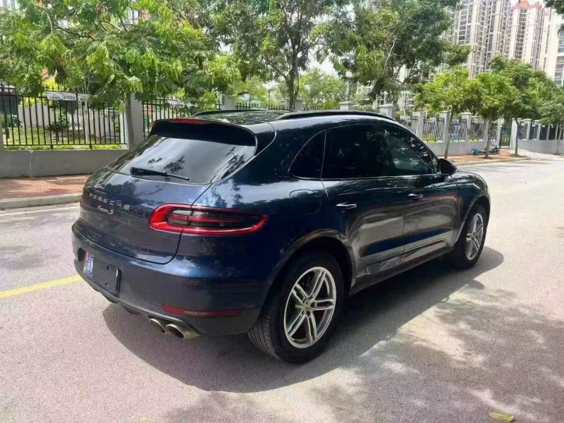 南宁17年保时捷Macan7