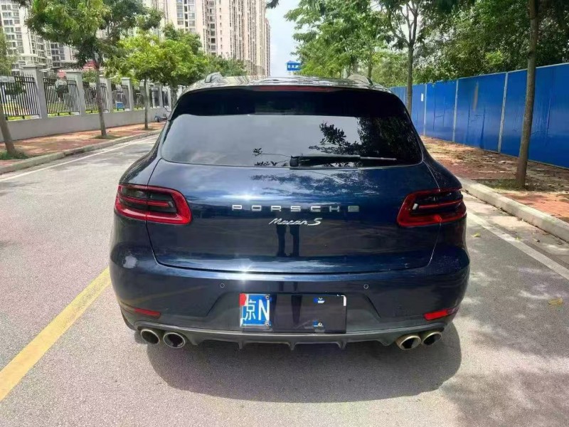南宁17年保时捷Macan9