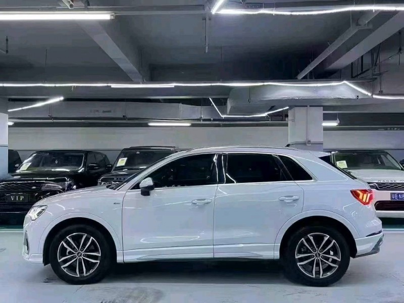广州21年奥迪Q38