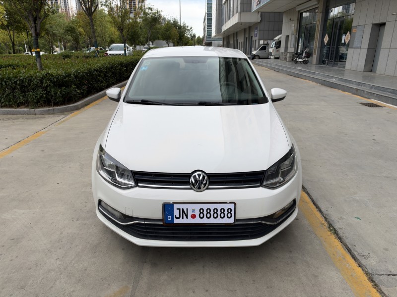 济宁15年大众polo1