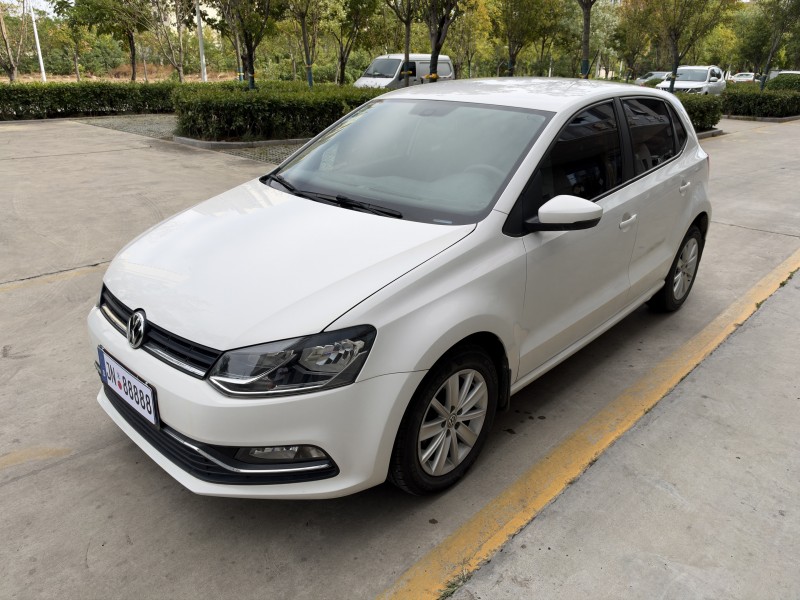 济宁15年大众polo3