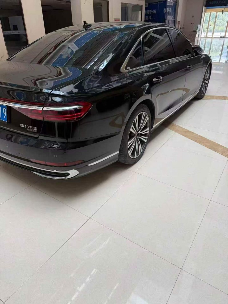 安庆25年奥迪A8L7