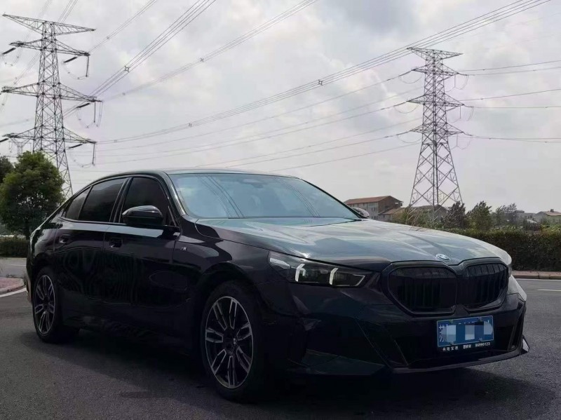徐州25年宝马5系3