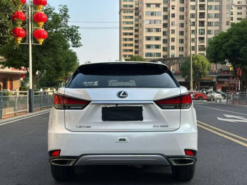 东莞19年雷克萨斯RX9