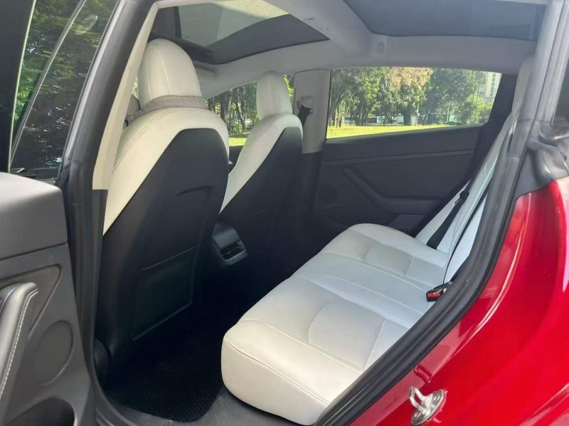 深圳22年特斯拉MODEL 36