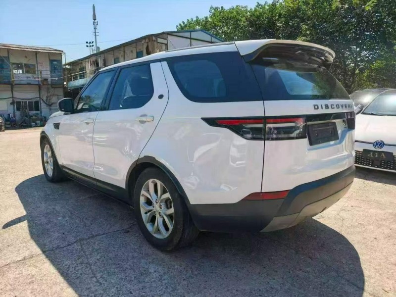 衡阳18年路虎发现8