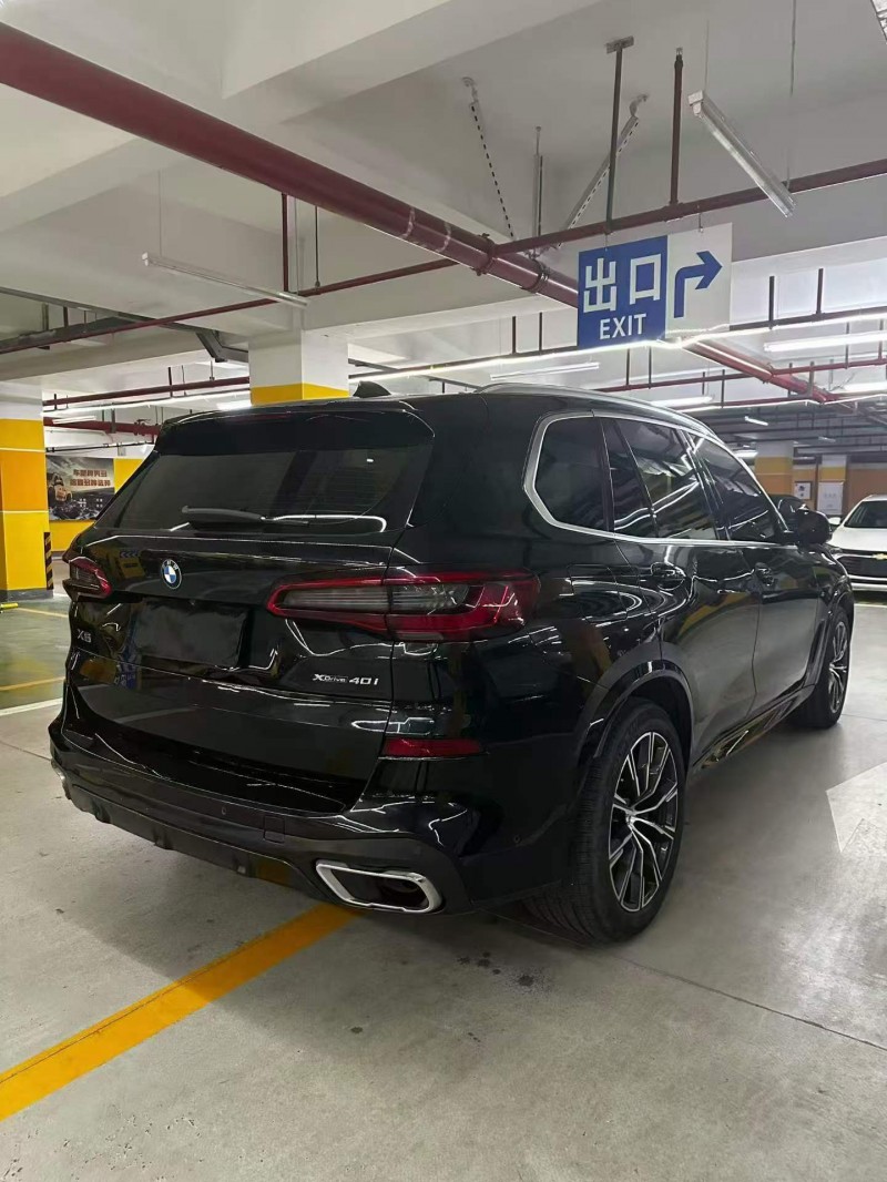 重庆19年宝马X57