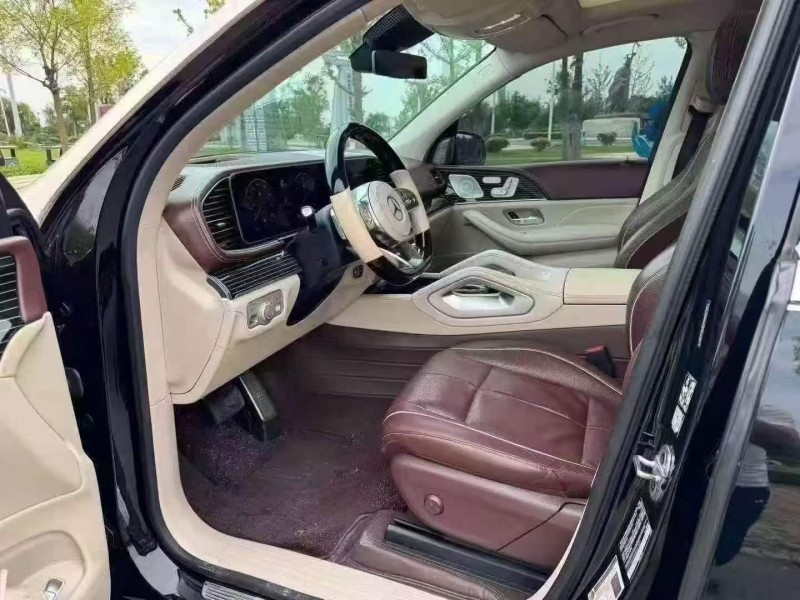 济宁22年奔驰GLS5
