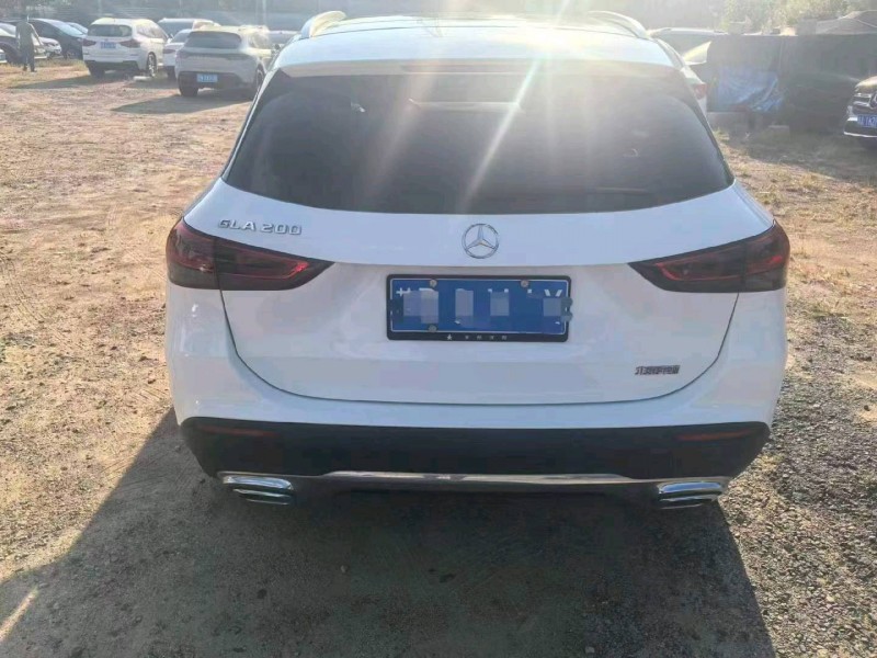 滨州22年奔驰GLA7