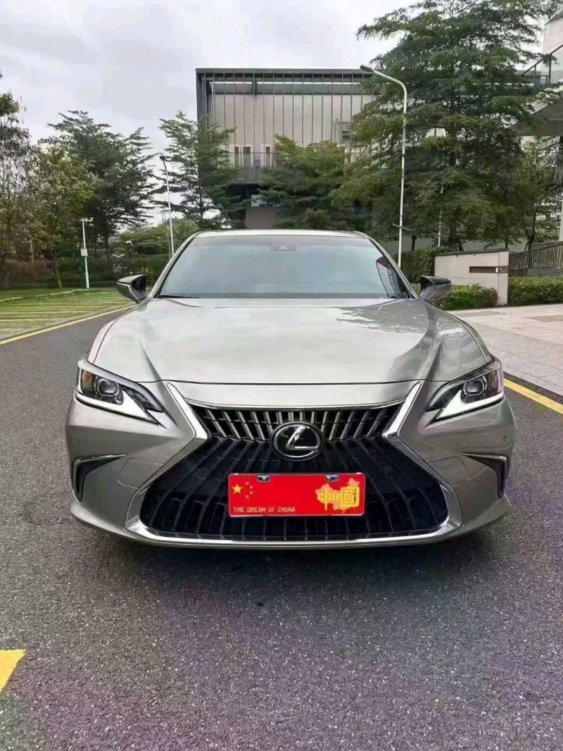 广州24年雷克萨斯ES1
