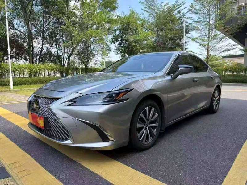 广州20年雷克萨斯ES2