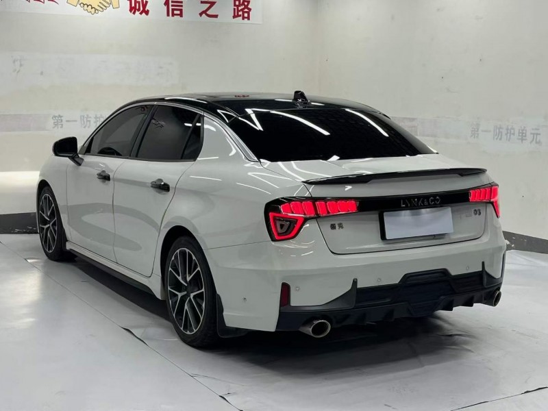 恩施22年领克037