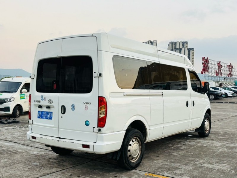 东莞22年大通V804