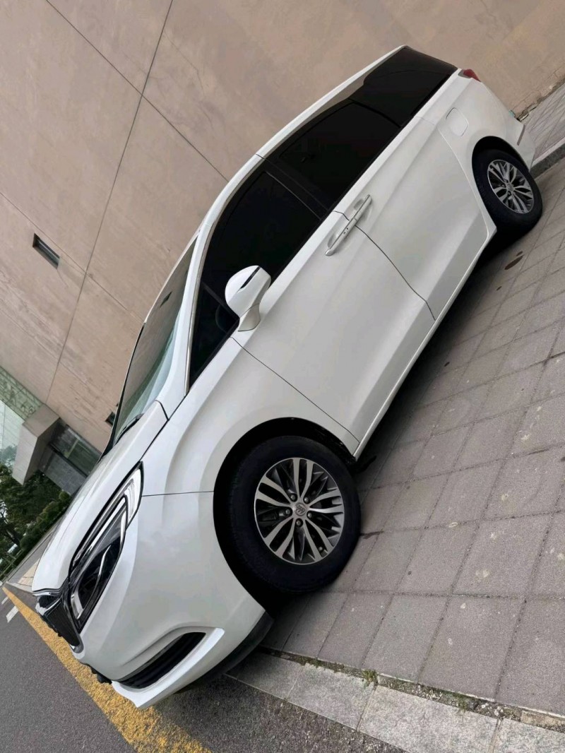 营口17年别克GL83