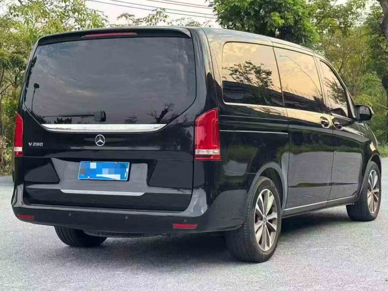 珠海20年奔驰V8
