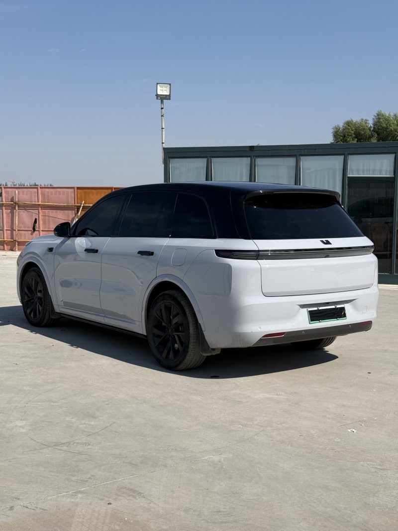新乡23年理想L88