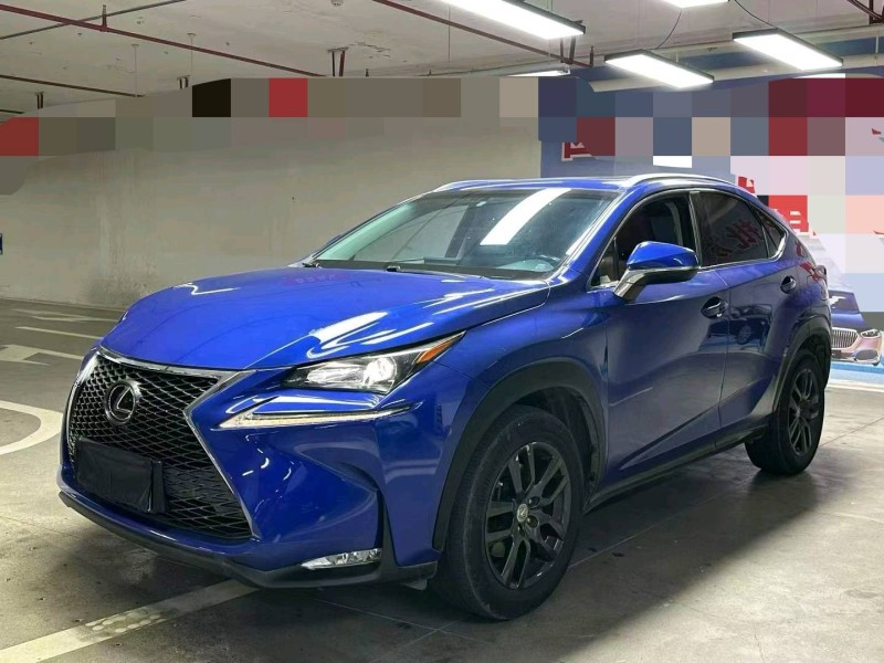 成都15年雷克萨斯NX3