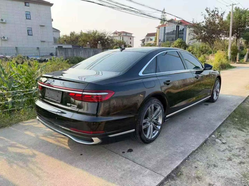 嘉兴24年奥迪A8L7