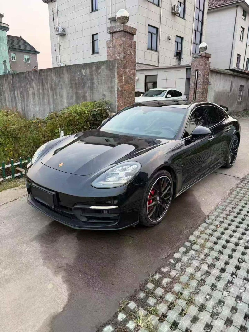 绍兴21年保时捷帕拉梅拉3