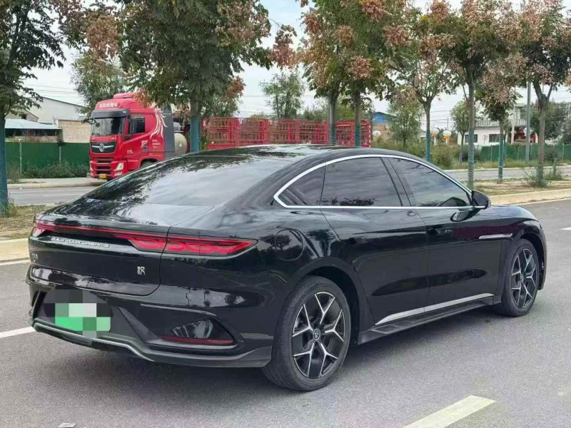 咸阳24年比亚迪汉8