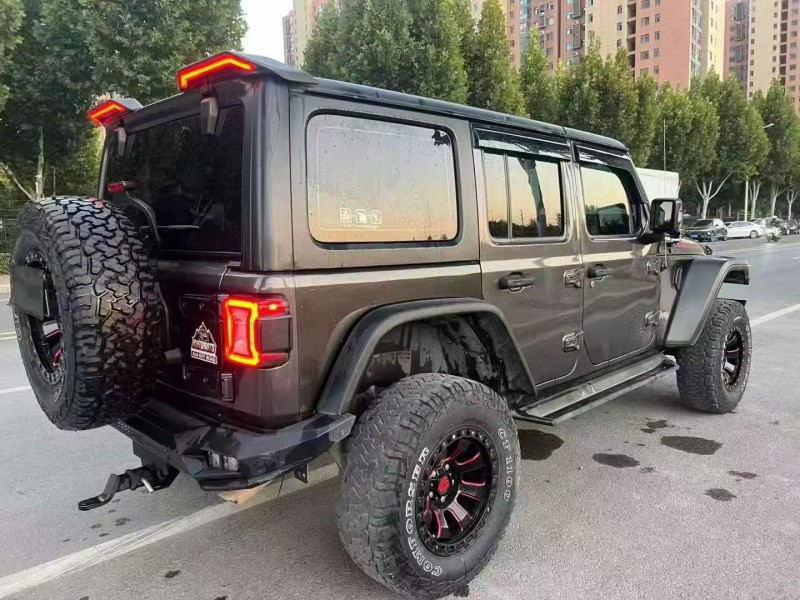 洛阳20年Jeep牧马人8