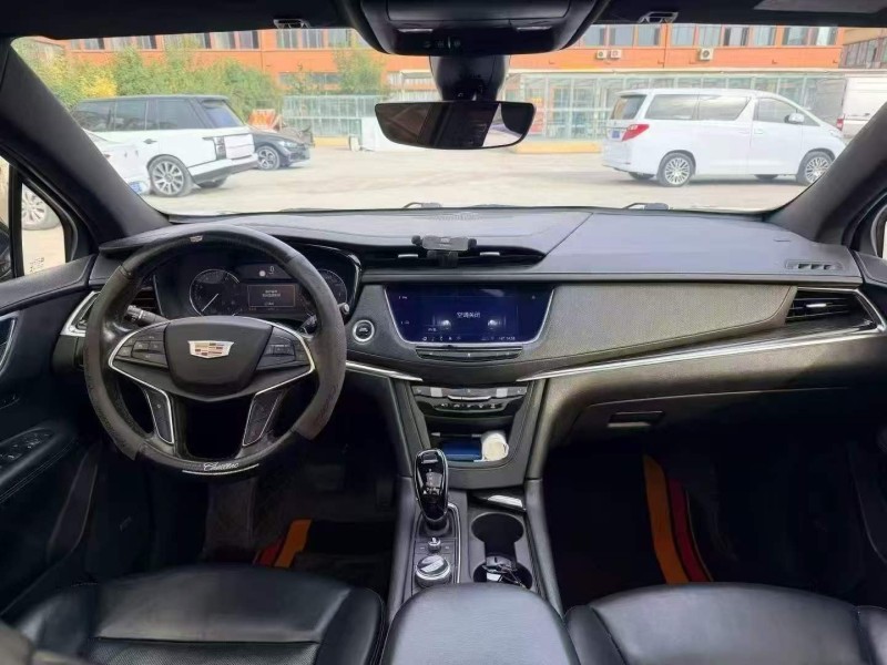 枣庄20年凯迪拉克XT55