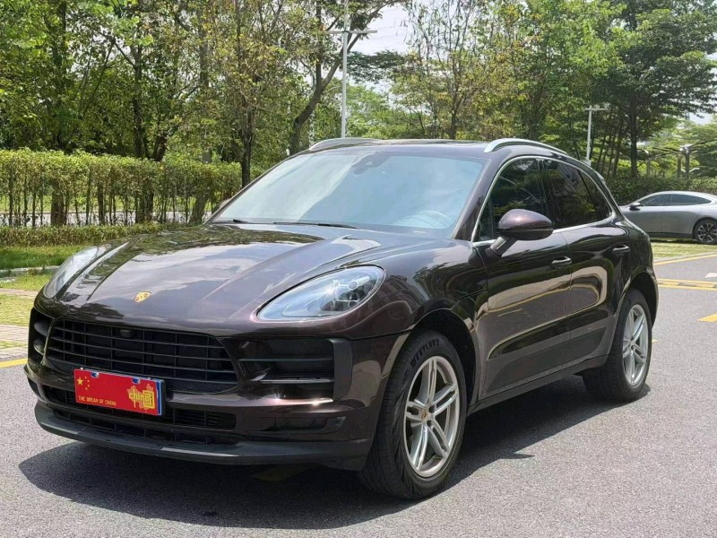广州19年保时捷Macan9