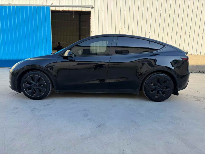 鹤壁23年特斯拉MODEL Y3