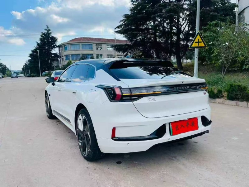 淄博23年极氪汽车0017