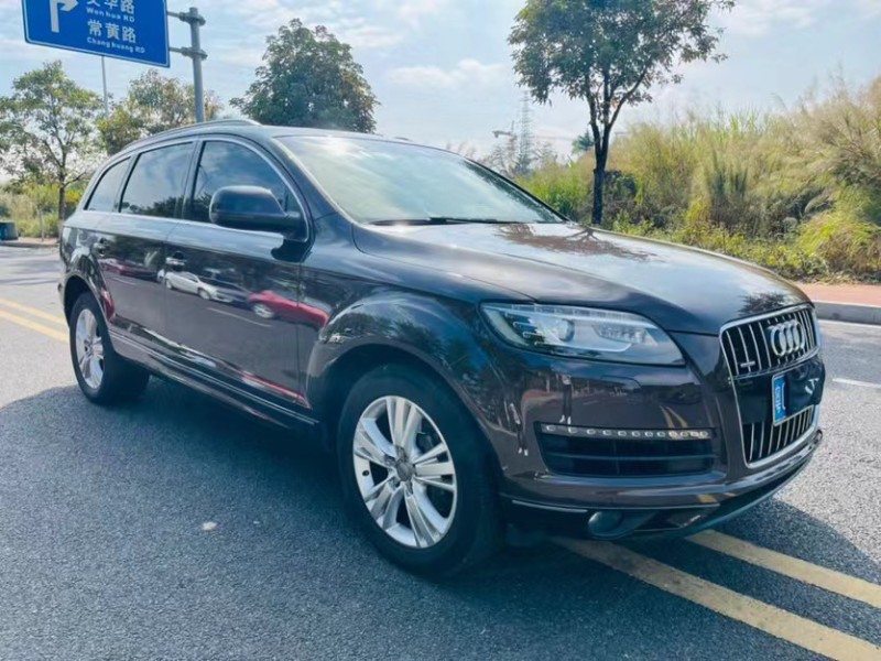 东莞12年奥迪Q72
