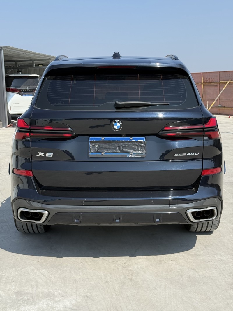 新乡24年宝马X57