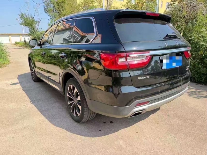 东营22年红旗HS78