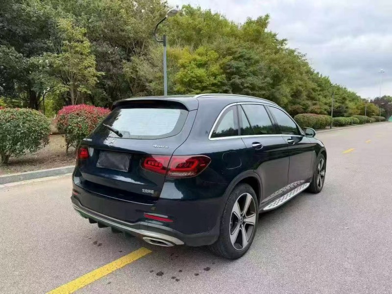 苏州22年奔驰GLC7