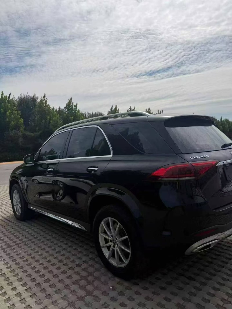 潍坊19年奔驰GLE7