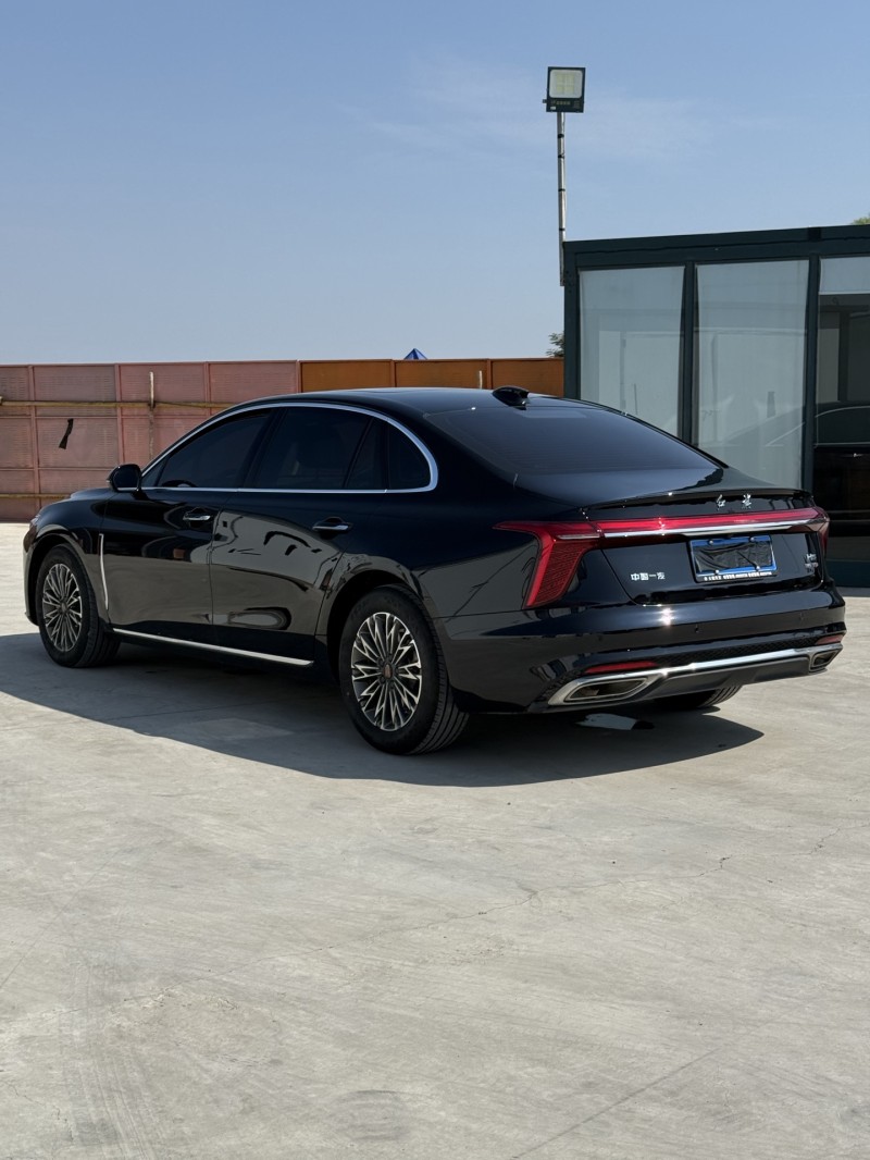 新乡25年红旗H58