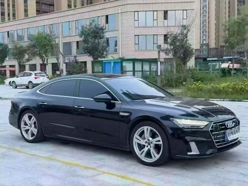 东营23年奥迪A7L3