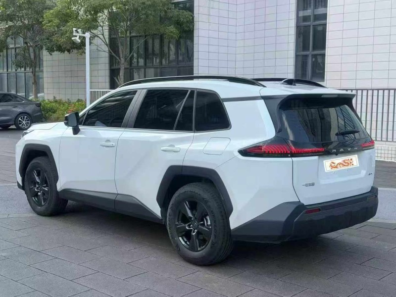 佛山26年丰田RAV4荣放7