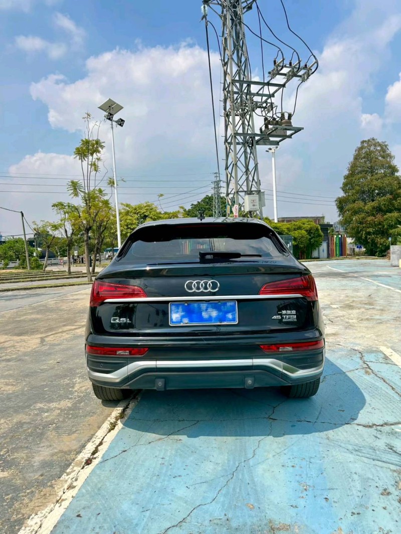 佛山22年奥迪Q59