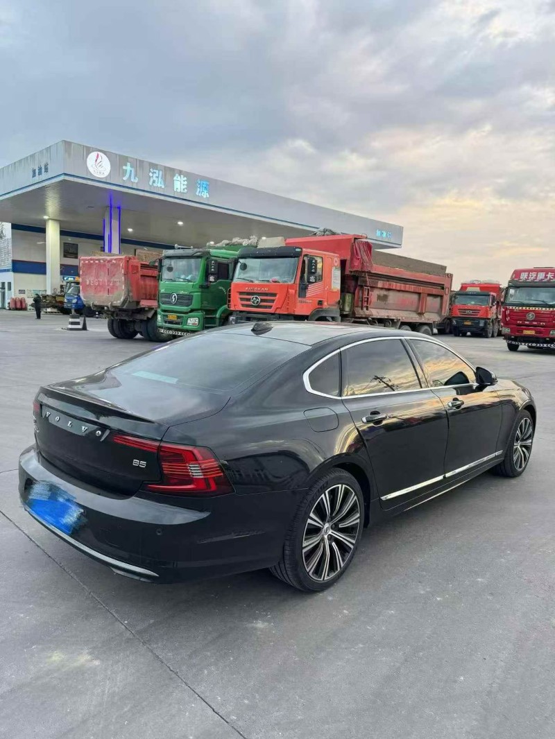 济宁22年沃尔沃S907