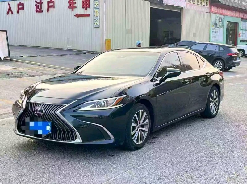 珠海19年雷克萨斯ES2